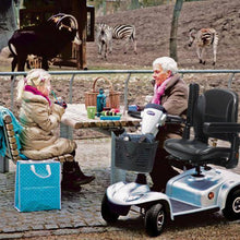 Carica l'immagine nel visualizzatore di Gallery, Scooter Leo Invacare - TAILORMED®